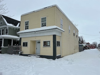 560 E 9th St, Erie, PA 16503