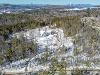 2315 Benton Rd, North Haverhill, NH 03774
