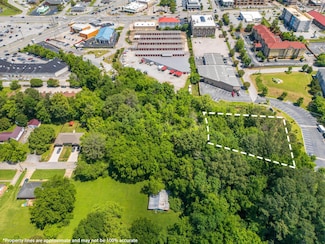 6954 Robinson Dr, Chattanooga, TN 37421