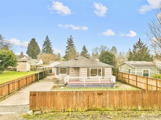 766 113th St S, Tacoma, WA 98444
