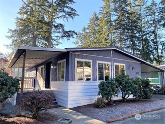 11424 124th Street Ct E Unit 120, Puyallup, WA 98374