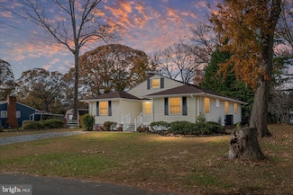 1219 Hillcreek Rd, Pasadena, MD 21122