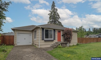 473 Juniper St, Sweet Home, OR 97386