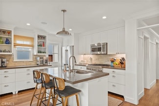 1147 7th St, Hermosa Beach, CA 90254