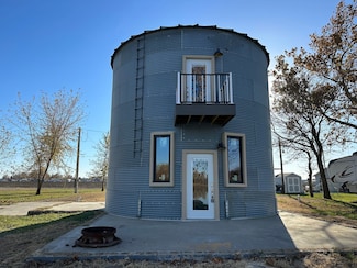 309 Mallard Ln, Craig, MO 64437