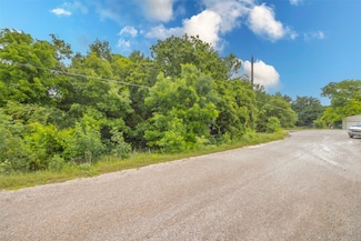 5719 Canyon Creek Ct, Granbury, TX 76048