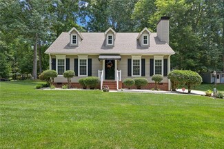 1345 Robin Hood Forest Dr, Pfafftown, NC 27040