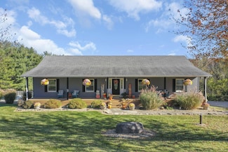 8981 Fairmont Rd, Thornville, OH 43076