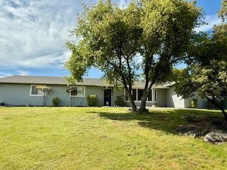 31117 Longview Ln E, Coarsegold, CA 93614