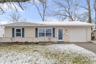 1909 Legoma Dr, Fort Wayne, IN 46819