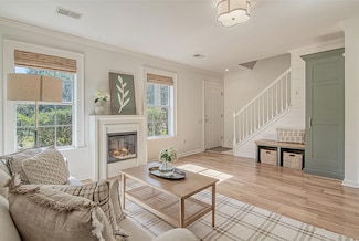 3064 Queensgate Way, Mount Pleasant, SC 29466