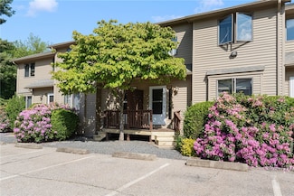 75 Glen Dr Unit 1C, West Warwick, RI 02893