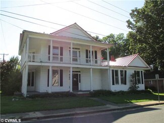32148 Elizabeth St, Boykins, VA 23827