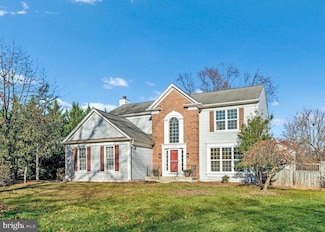 714 Clairmont Ct NE, Leesburg, VA 20176