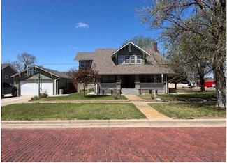 101 S York Ave, Oberlin, KS 67749