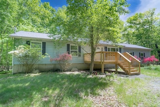1206 Wooddale Rd, East Stroudsburg, PA 18302