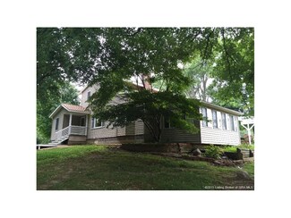 715 Lexington St, Otisco, IN 47163