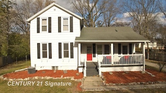 2134 Brockway Rd, Saginaw, MI 48602