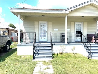 824 Carmadelle St, Marrero, LA 70072