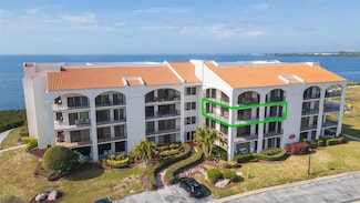 438 Mariner Dr, Tarpon Springs, FL 34689