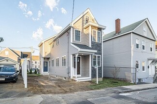 22 Abbott St, Lowell, MA 01852