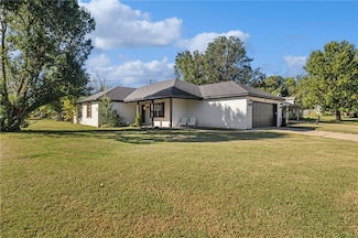 110 Cypress St, Prairie Grove, AR 72753