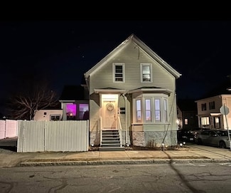 28 Borden St Unit 1, New Bedford, MA 02740