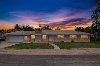 3747 W Paloma St, Riverdale, CA 93656