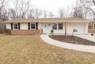5135 Lynhurst Dr, Fort Wayne, IN 46835