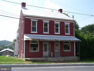328 S 4th St, Hamburg, PA 19526
