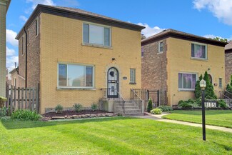 8105 S Fairfield Ave, Chicago, IL 60652