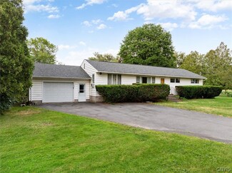 154 Kirkland Ave, Clinton, NY 13323