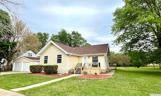 209 Walnut St, Kensett, IA 50448