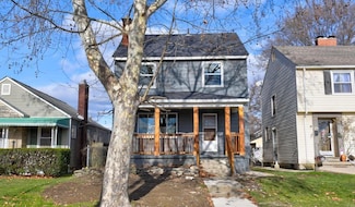 798 E Mithoff St, Columbus, OH 43206