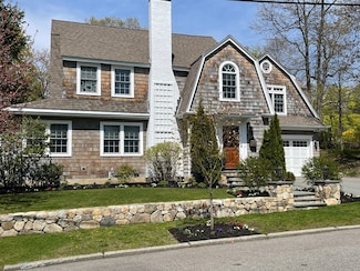 74 Colbert Rd E, West Newton, MA 02465