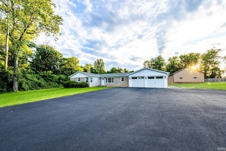 2106 33rd St, Bedford, IN 47421