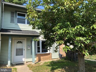 7 Medford Ct, Sicklerville, NJ 08081