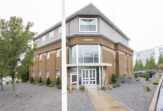 6899 Post Rd Unit 302, North Kingstown, RI 02852