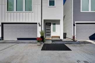 107 W Whitney St Unit E, Houston, TX 77018