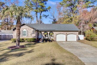 105 Pelican Ln, Ladson, SC 29456