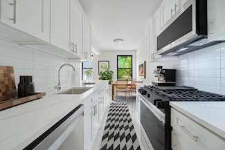 41-12 41st St Unit 2N, Sunnyside, NY 11104