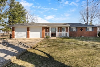 6965 W Division Line Rd, Delphi, IN 46923