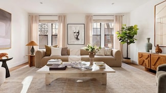 6 Morton St, New York, NY 10014