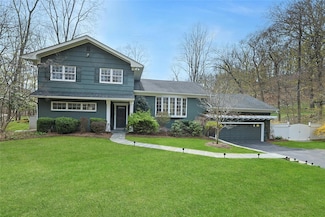 42 Cross Ridge Rd, Chappaqua, NY 10514
