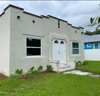 466 Wilma Ave, Fort Myers, FL 33905