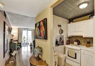 2801 N Pine Island Rd Unit 105, Sunrise, FL 33322