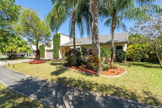 2301 NW 103rd Ave, Pembroke Pines, FL 33026