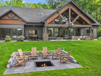 18128 Badger Rd, Grand Rapids, MN 55744