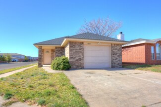 5849 6th St, Lubbock, TX 79416