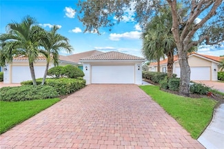 3093 Futuna Ln, Naples, FL 34119